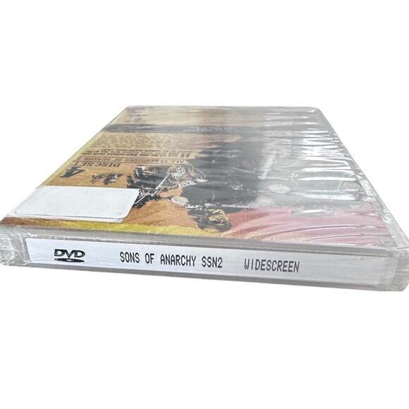 Sons Of Anarchy season two widescreen  DVD box set - Picture 3 of 3